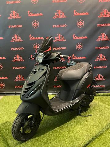 Piaggio Zip 2017 Brom! SP Matte Zwart / Turbokit / RS Zadel beschikbaar voor biedingen