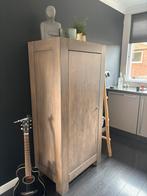 Houte kast, Ophalen