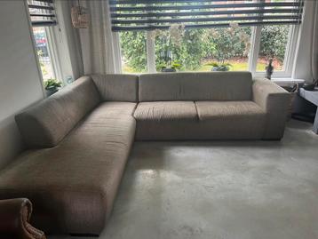 GRATIS hoekbank: per direct op te halen 