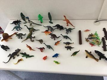 Dinosaurussen Speelgoed Set beschikbaar voor biedingen