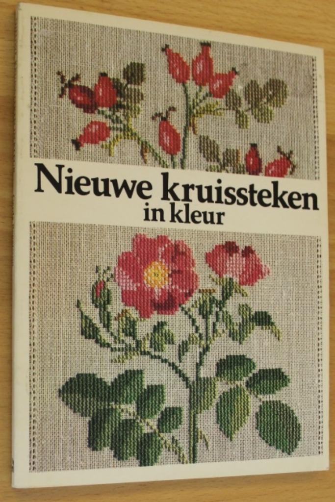 NIEUWE KRUISSTEKEN IN KLEUR - Bengston - 103348/9, Boeken, Hobby en Vrije tijd, Zo goed als nieuw, Borduren en Naaien, Ophalen of Verzenden