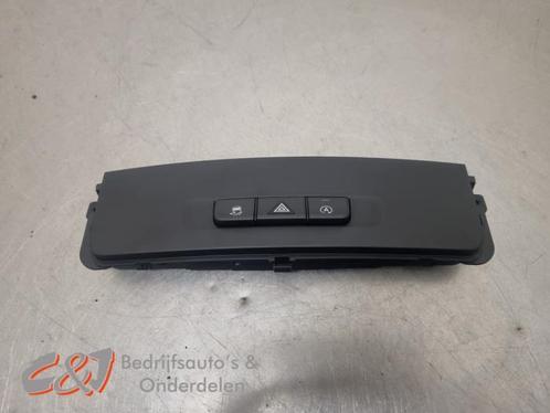 Paniekverlichtings Schakelaar van een Mercedes Vito, Auto-onderdelen, Dashboard en Schakelaars, Mercedes-Benz, Gebruikt, 3 maanden garantie