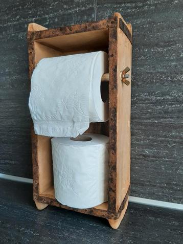 Landelijke toiletrol houder  beschikbaar voor biedingen