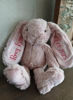 Knuffel met naam en geboortedatum geboorte verjaardag, Ophalen of Verzenden, Nieuw, Kraamcadeau