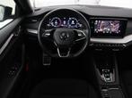 Skoda Octavia Combi 1.0 e-TSI Sport Business, Stof, Gebruikt, 19 km/l, 3 cilinders
