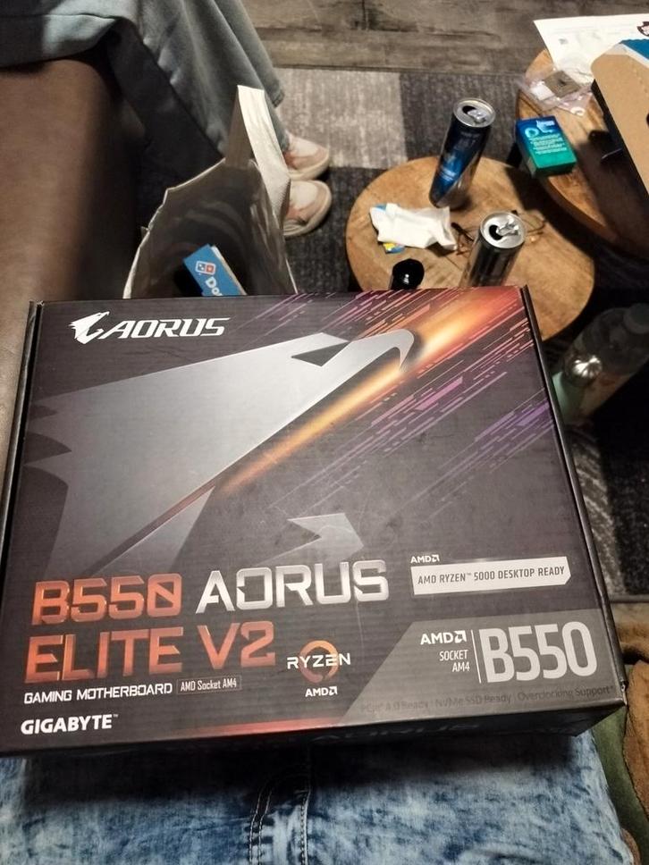 Gaming Moederbord - Aorus B550 Elite V2, Computers en Software, Moederborden, Zo goed als nieuw, AMD, DDR4, Ophalen