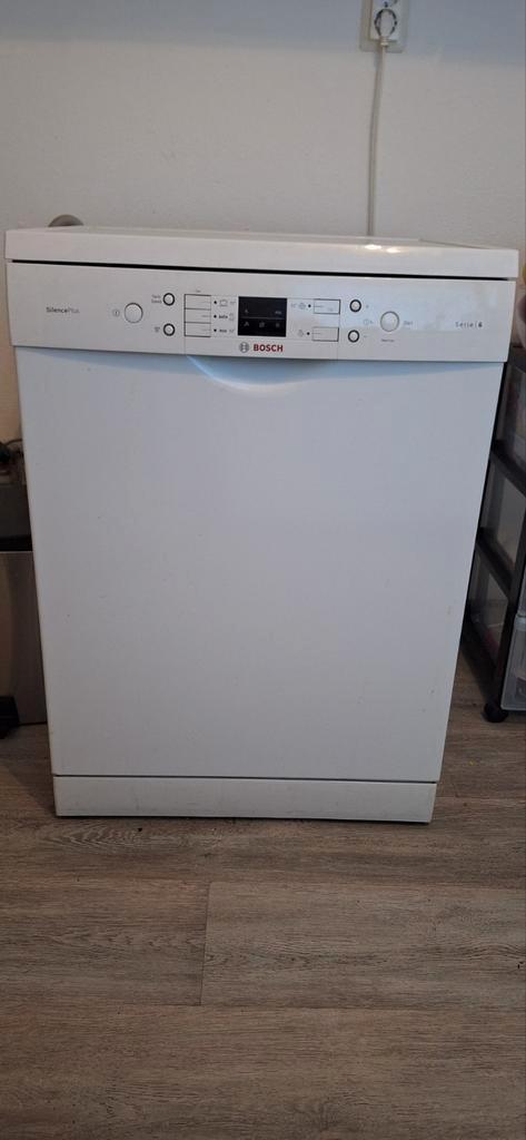 Bosch vaatwasser serie 6 (defect), Witgoed en Apparatuur, Vriezers en Diepvrieskisten, Zo goed als nieuw, Inbouw, 160 cm of meer