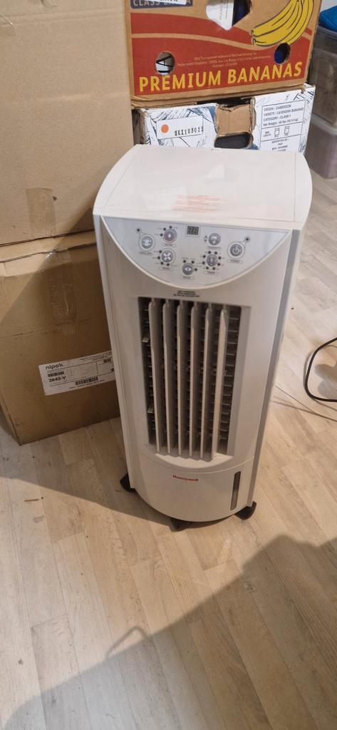 Mobiele Airco/Verwarming/Luchtbevochtiger/Luchtfilter, Witgoed en Apparatuur, Airco's, Gebruikt, Mobiele airco, Minder dan 60 m³