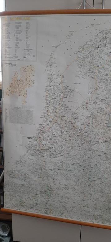 Landkaart Nederland / Falkplan-Suurland B.V.( 0,97 x 1,30) beschikbaar voor biedingen