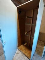 Zadelkast voor 3 zadels! Opknapper. 200x80x60cm, Dieren en Toebehoren, Ophalen, Gebruikt, Overige soorten