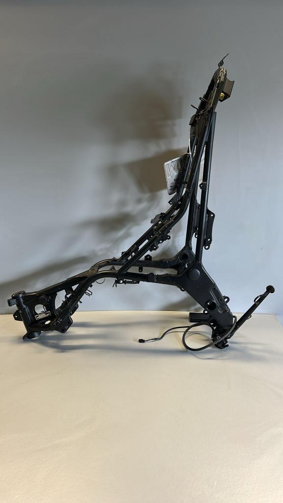 Frame Kawasaki Ninja 300 ABS 2013 - 2017(Z300), Motoren, Onderdelen | Kawasaki, Gebruikt, Ophalen of Verzenden