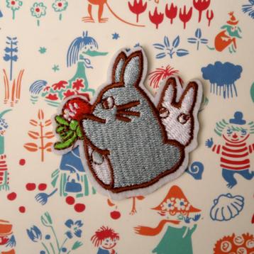 Totoro opstrijk plaatje patch badge applicatie embleem  beschikbaar voor biedingen