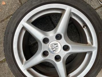 Porsche 996/997Wielen met Winterbanden - Zo Goed Als Nieuw! beschikbaar voor biedingen