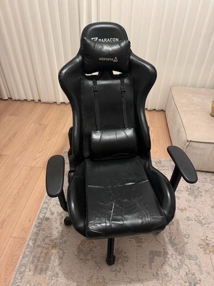 Gamerstoel - Comfortabel, lichte slijtage, Huis en Inrichting, Bureaustoelen, Gebruikt, Bureaustoel, Zwart, Ergonomisch, Ophalen