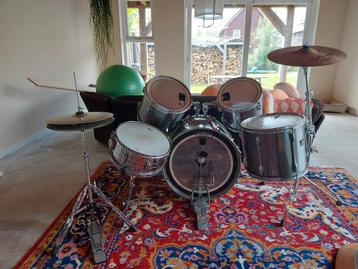Tweedehands Pearl drumstel beschikbaar voor biedingen