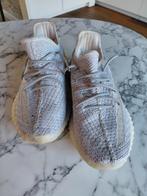 Yeezy Sneaker Lichtgrijs Wit Maat 41, Kleding | Dames, Schoenen, Ophalen of Verzenden, Grijs, Yeezy, Sneakers of Gympen