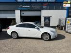 Opel Insignia 1.4 Turbo EcoFLEX Business+ met NAP en een rui, Voorwielaandrijving, Euro 5, 730 kg, 4 cilinders
