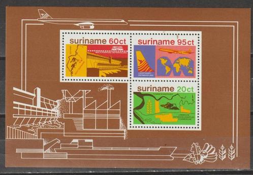 652. Suriname Rep. Blok 21 pfr. Ontwikkeling, Postzegels en Munten, Postzegels | Suriname, Postfris, Verzenden