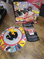 Cars piston cup race spel, Hobby en Vrije tijd, Gezelschapsspellen | Bordspellen, Ophalen of Verzenden, Zo goed als nieuw