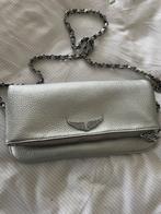 Super leuk nieuw zilver tasje, Sieraden, Tassen en Uiterlijk, Tassen | Damestassen, Ophalen of Verzenden, Zo goed als nieuw, Overige kleuren