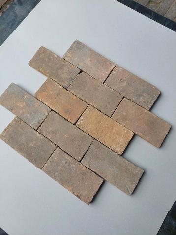 Te Koop : mooie partij oude antieke estrikken 34 m2.  beschikbaar voor biedingen