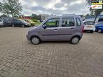 Opel Agila 1.0-12V Essentia, Voorwielaandrijving, Gebruikt, Overige kleuren, 60 pk