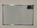 Whiteboard met stiften en magneten 90x59, Ophalen, Gebruikt