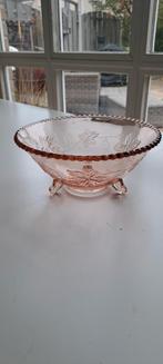 Glazen schaal met bladmotief - 21cm, Schaal, Rond, Ophalen of Verzenden, Glas