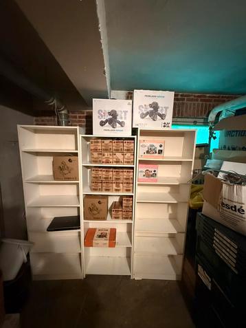 Winkelvoorraad speelgoed, playstation 5 controllers en meer beschikbaar voor biedingen