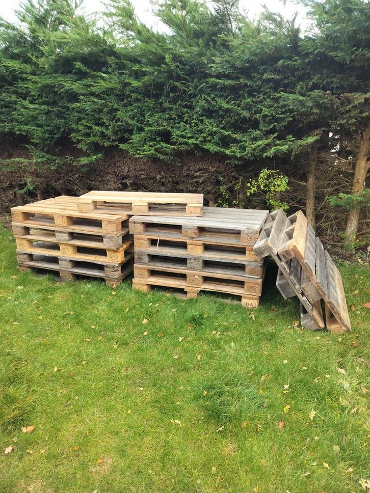 14 pallets - OPHALEN DONDERDAG 30-10 tussen 13.00-17.00 uur, Doe-het-zelf en Verbouw, Hout en Planken, Gebruikt, Pallet, Overige houtsoorten