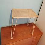 Vintage Tomado Bijzettafel / Plantentafel midcentury table, 45 tot 60 cm, Minder dan 55 cm, Gebruikt, Metaal of Aluminium