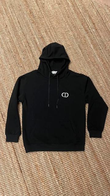Dior hoodie L beschikbaar voor biedingen