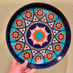 Vintage dienblad Tomado kaleidoscope metalen dienblad, Huis en Inrichting, Ophalen of Verzenden, Gebruikt, Rond, Metaal