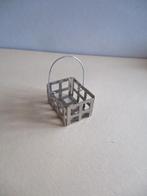 poppenhuis metalen mandje, Verzenden, Zo goed als nieuw, Decoratie