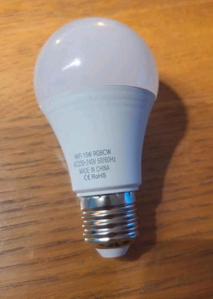 LSC Smart Connect slimme lamp e27 action, Huis en Inrichting, Lampen | Losse lampen, Nieuw, Led-lamp, Minder dan 30 watt, E27 (groot)