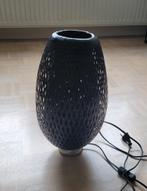 Ikea rotan tafella., Huis en Inrichting, Ophalen of Verzenden, Zo goed als nieuw, Minder dan 50 cm