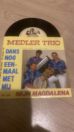 Medler trio, Ophalen of Verzenden, Zo goed als nieuw, Overige formaten, Levenslied of Smartlap