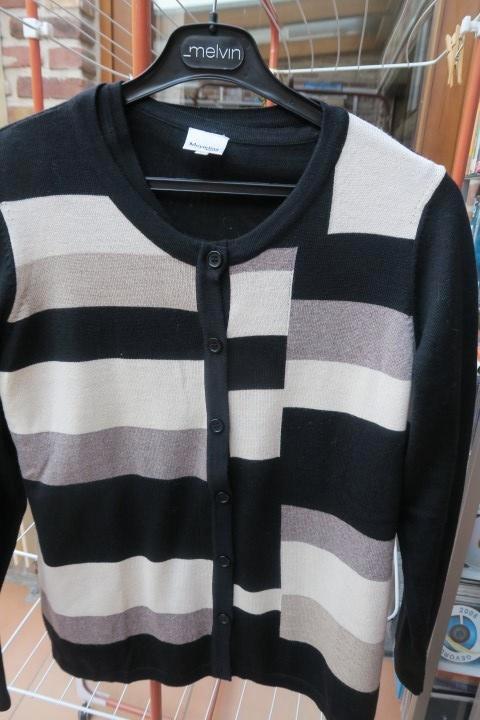 Twinset wol strepen zwart beige bruin Mayerline mt 44-46, Kleding | Dames, Truien en Vesten, Zo goed als nieuw, Maat 42/44 (L)