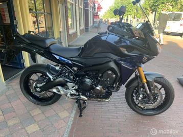 Yamaha Tracer mt-09 in Topstaat ! Net 17000 km beschikbaar voor biedingen