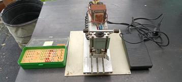 printboormachine Isel inclusief boortjes beschikbaar voor biedingen