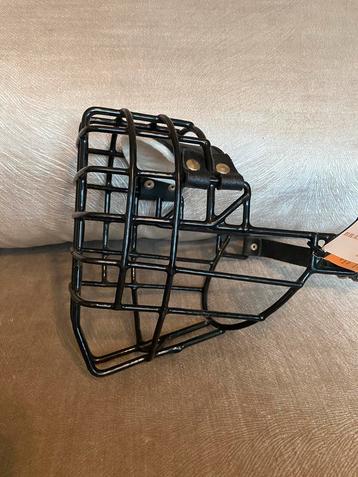 Nieuwe stevige muilkorf maat Rottweiler Cane Corso beschikbaar voor biedingen