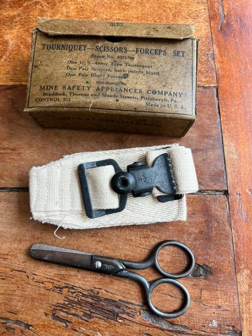 WO2 Amerikaanse Tourniquet + schaar hospik medic jeep, Verzamelen, Militaria | Tweede Wereldoorlog, Landmacht, Amerika, Verzenden