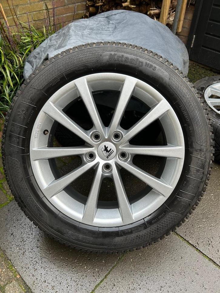 Winterbanden Kleber incl lichtmetalen velg 215/55R17, Auto-onderdelen, Banden en Velgen, Band(en), Winterbanden, 17 inch, 215 mm