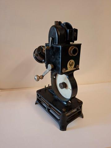 Pathé Baby Projector - Decoratie beschikbaar voor biedingen
