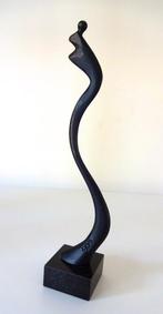 Bronzen beeldje lange staande figuur Corry Ammerlaan 6501-b, Ophalen of Verzenden