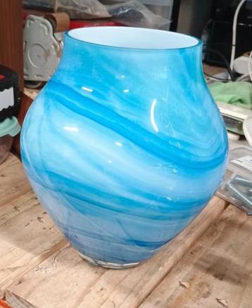prachtige blauwe Villeroy & Boch Oronda vaas 21 cm beschikbaar voor biedingen