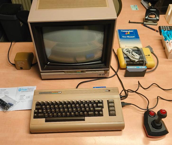 Commodore 1701/C64 set in zeer goede staat incl 100-en games, Computers en Software, Vintage Computers, Ophalen