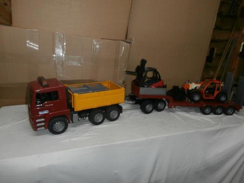 Bruder MAN kieper met dolly, oplegger, verreiker en heftruck, Kinderen en Baby's, Speelgoed | Speelgoedvoertuigen, Zo goed als nieuw