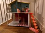 Modern Barbiehuis met Meubels, Kinderen en Baby's, Speelgoed | Poppenhuizen, Ophalen, Zo goed als nieuw, Poppenhuis