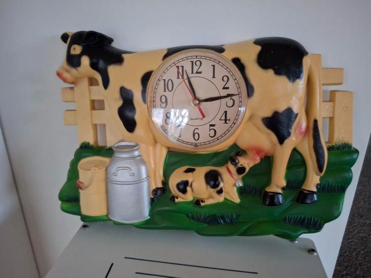 Vintage Koe Klok met Kalf en Melkemmers-40 cm, Antiek en Kunst, Antiek | Klokken, Ophalen of Verzenden